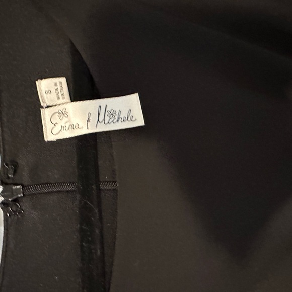 Emma & Michele black pantsuit size small. - Picture 8 of 8